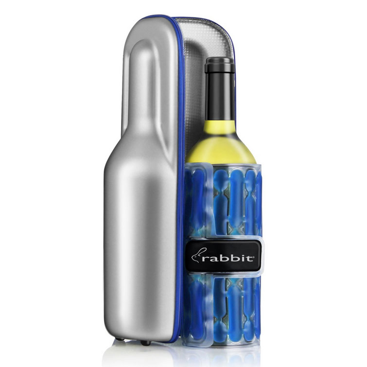 Portable wine bottle freezer bag